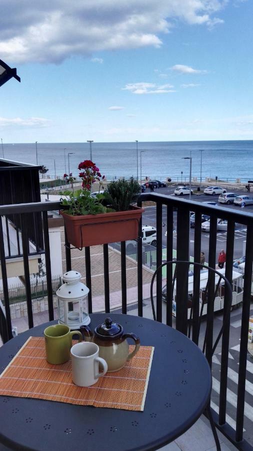 Gallery Art - Sea View Monopoli Luaran gambar